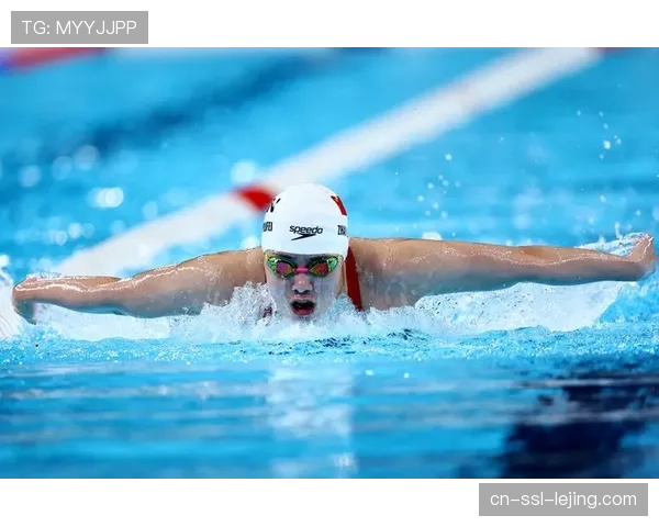 巴黎奥运会场馆赛后利用追踪：市民在奥运泳池中体验冠军赛道