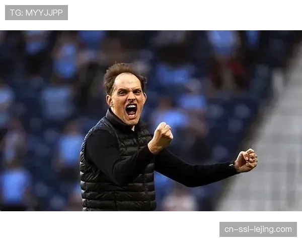 战术调整:图赫尔用格纳布里换下穆夏拉,意图增强对阿森纳右肋的冲击力度