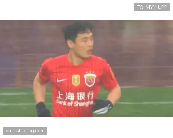 即便武磊替补登场,也未能攻破申花坚固防线 即便武磊替补登场,也未能攻破申花坚固防线